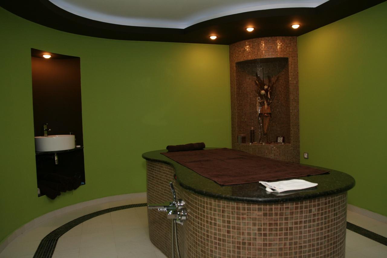 Spa Hotel Ata Выршец Экстерьер фото
